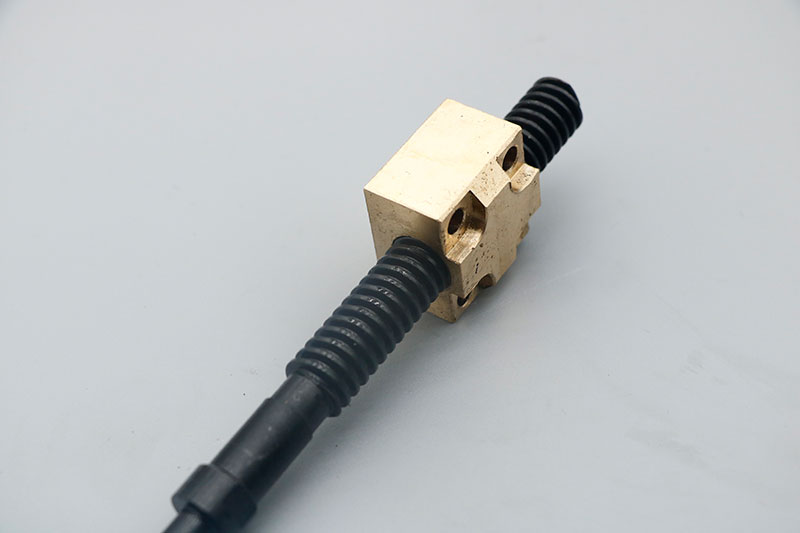 高精度研磨梯形絲杠副（7級(jí)）